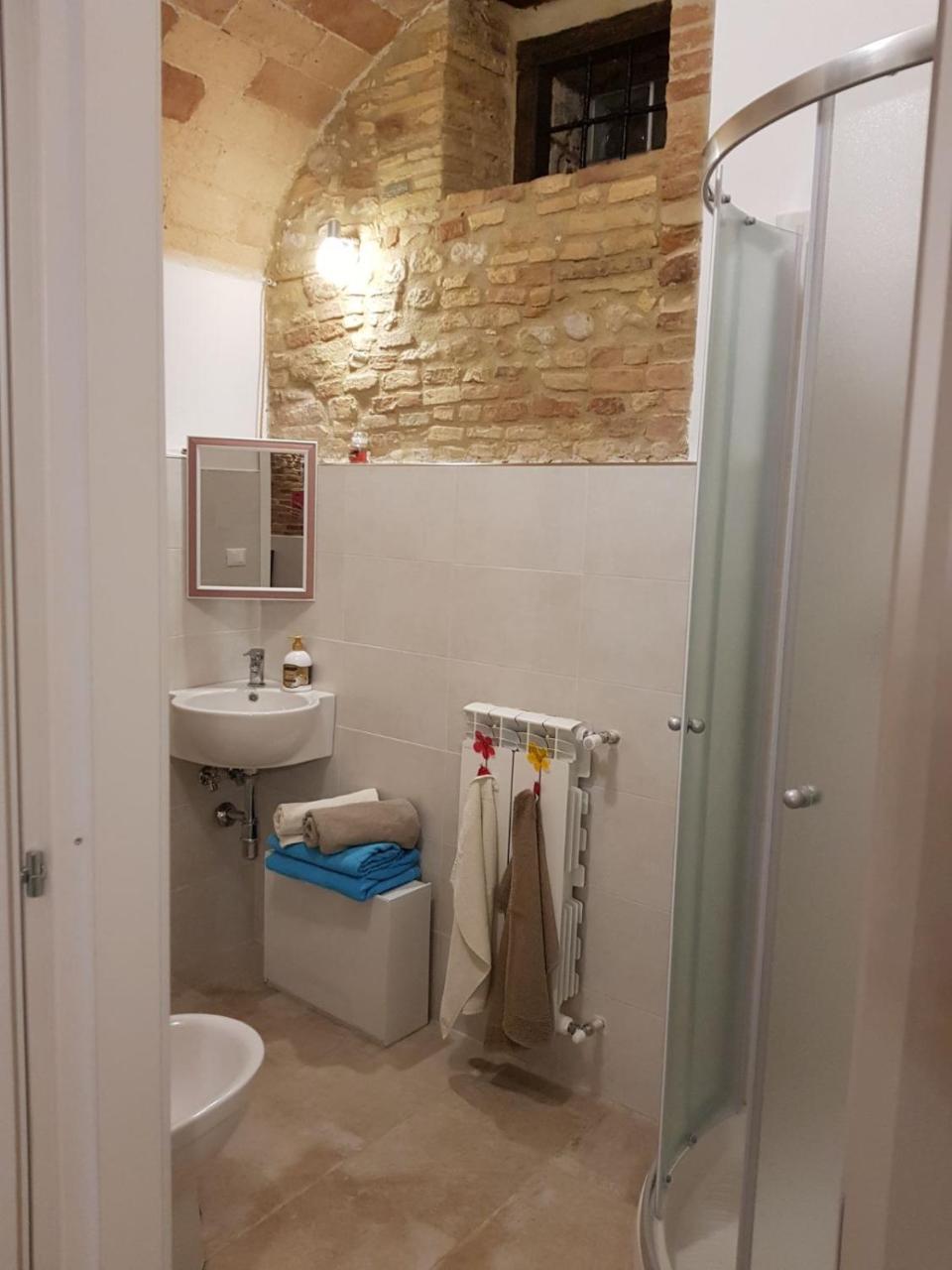 Taverna '900 Lanciano Luaran gambar